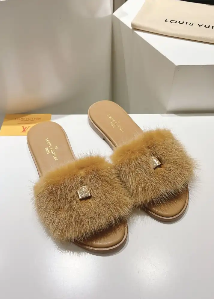 hype LV Slippers