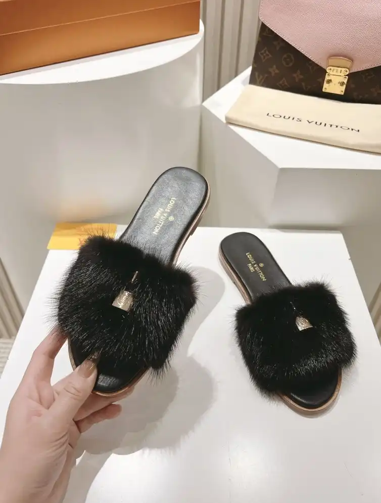 hype LV Slippers