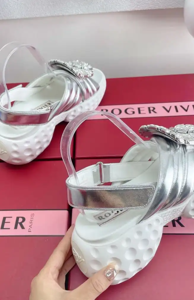 hype Roger Vivier Sandals