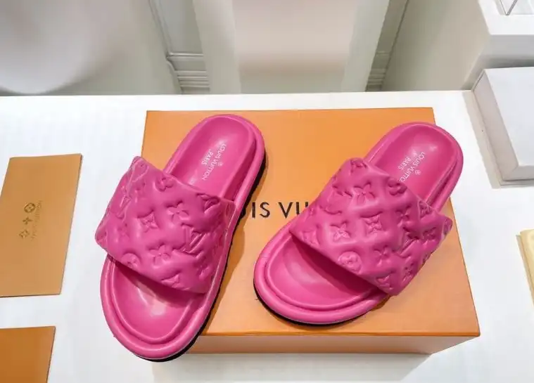 hype LV Slippers