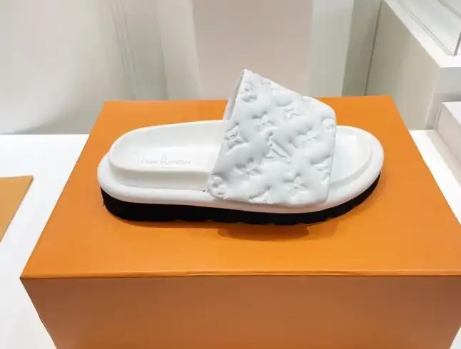 hype LV Slippers