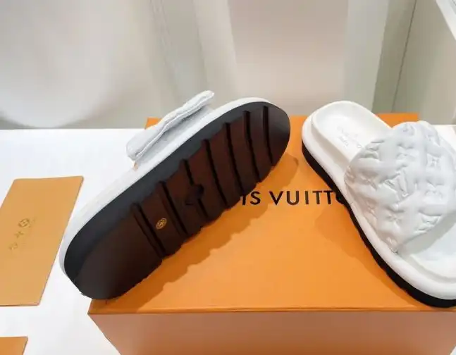 hype LV Slippers