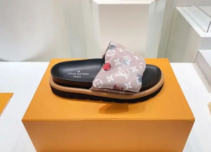 hype LV Slippers