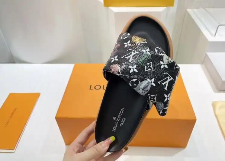 hype LV Slippers