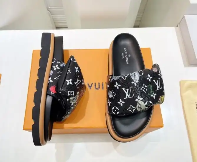 hype LV Slippers