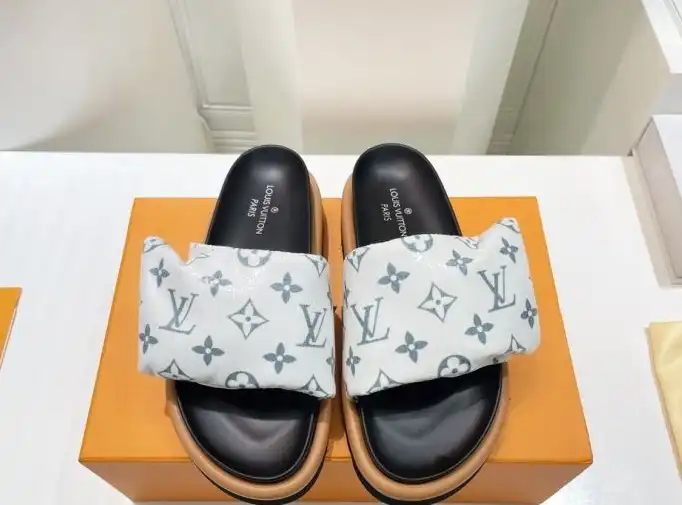 hype LV Slippers