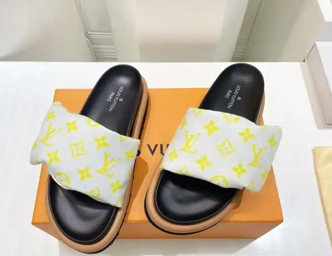 hype LV Slippers