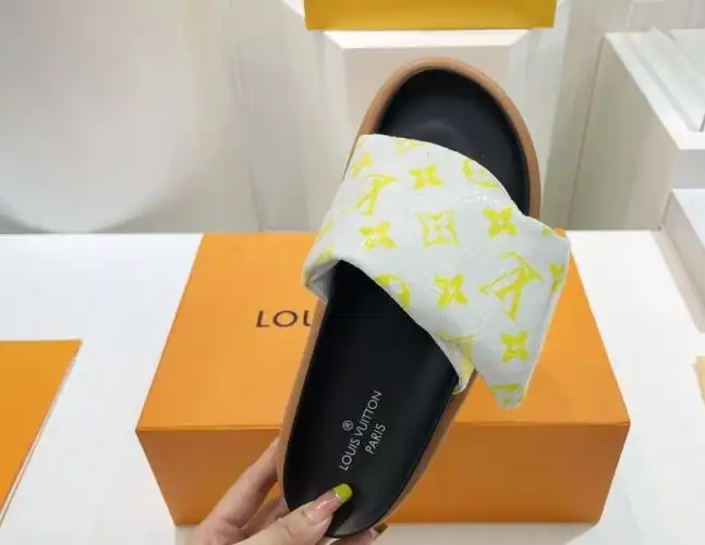 hype LV Slippers