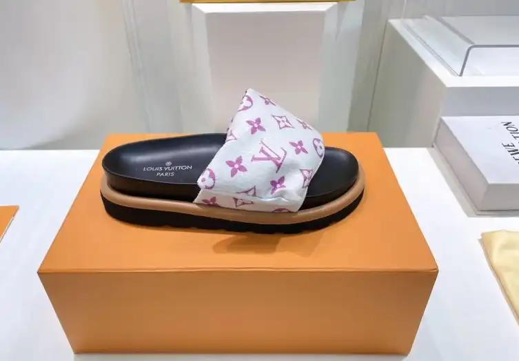 hype LV Slippers