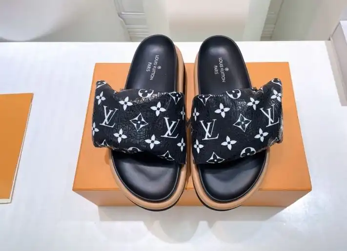 hype LV Slippers