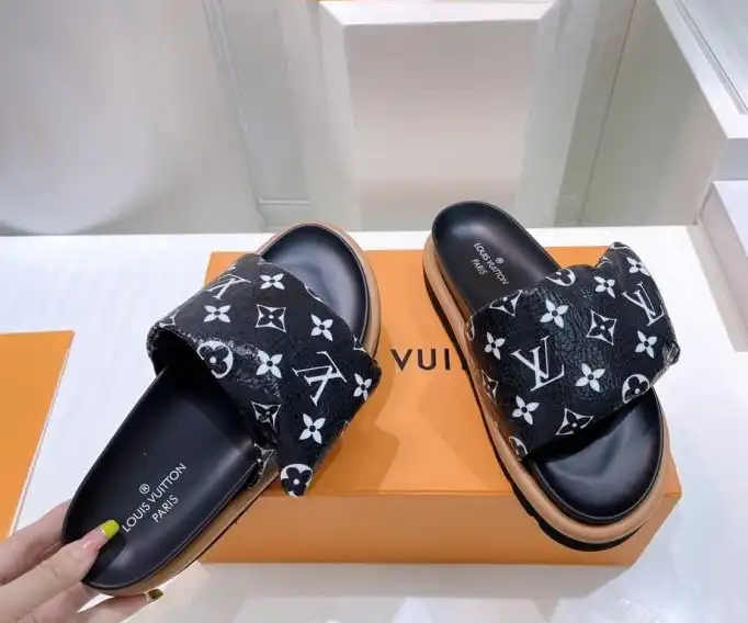 hype LV Slippers