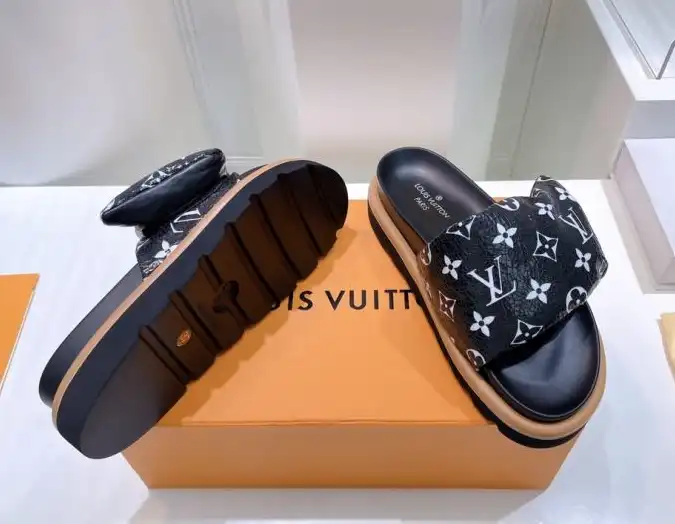 hype LV Slippers