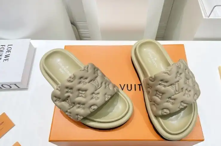 hype LV Slippers