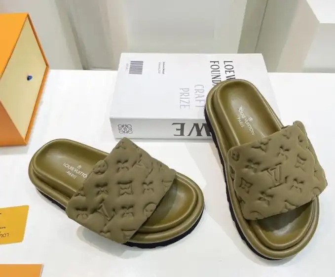 hype LV Slippers