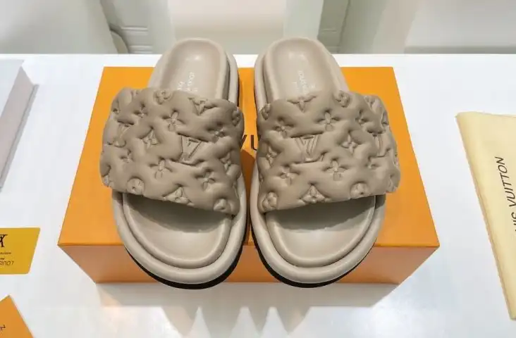 hype LV Slippers