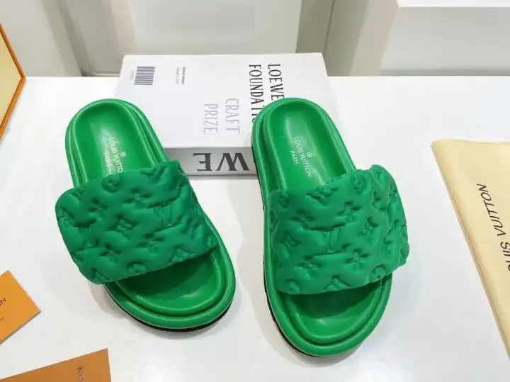 hype LV Slippers