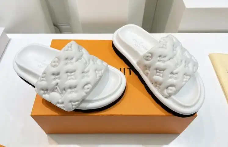 hype LV Slippers