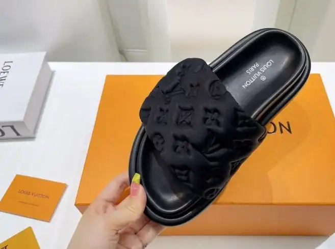 hype LV Slippers