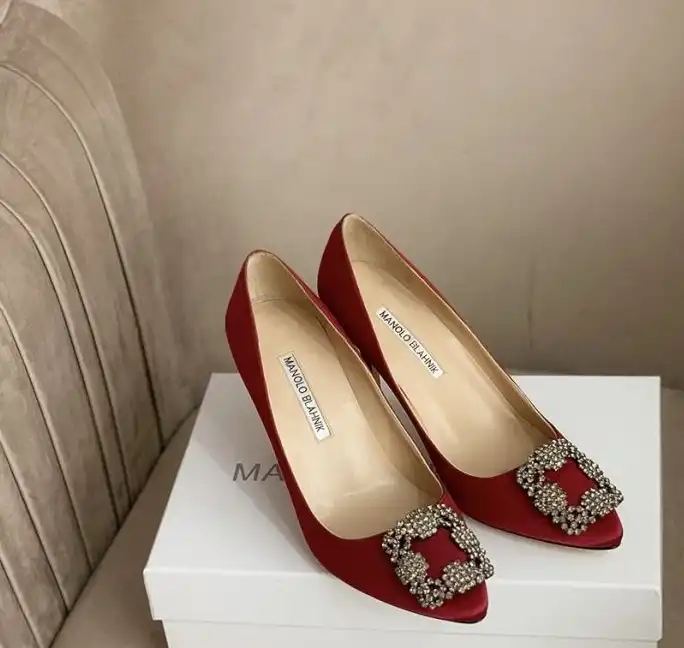 hype Manolo Blahnik High Heels