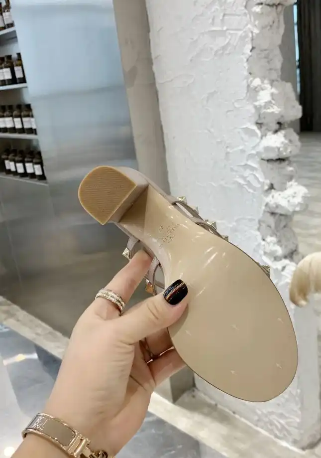 hype Valentino High Heels