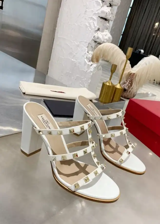 hype Valentino High Heels