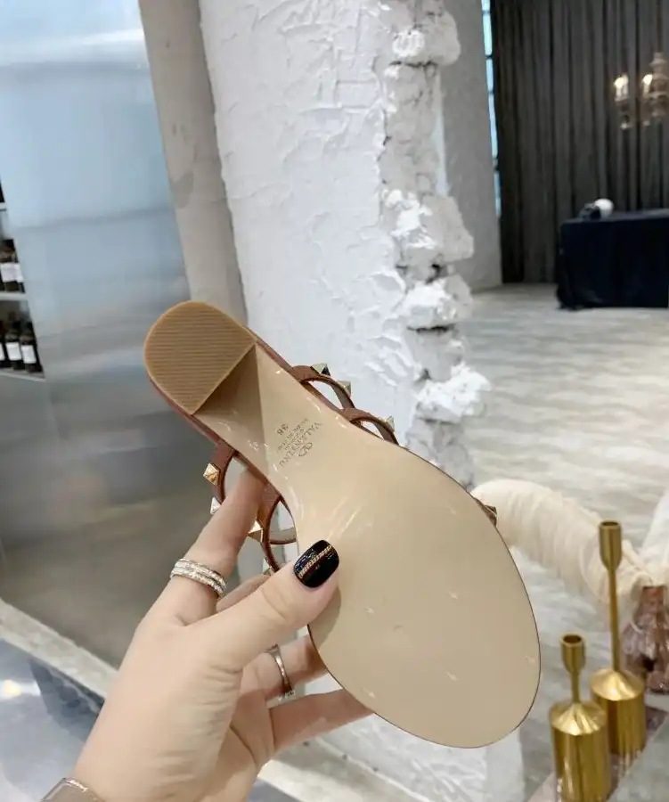 hype Valentino High Heels