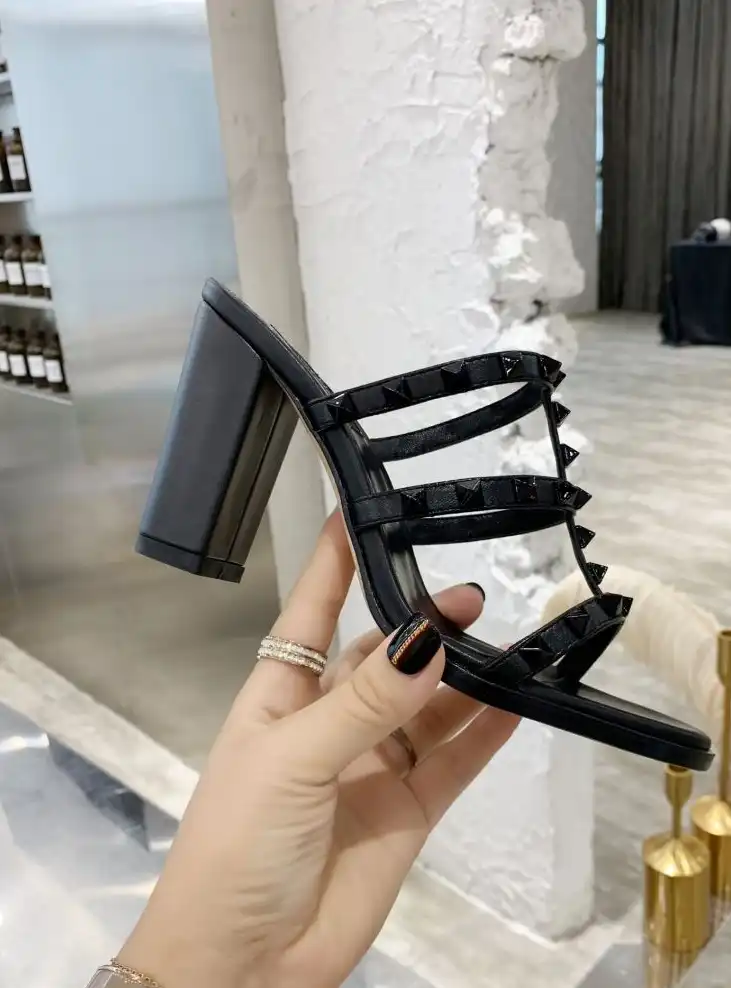 hype Valentino High Heels