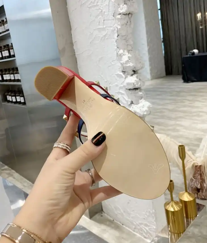 hype Valentino High Heels