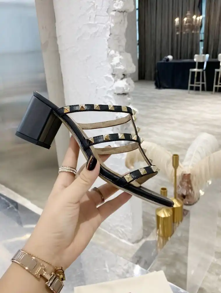 hype Valentino High Heels