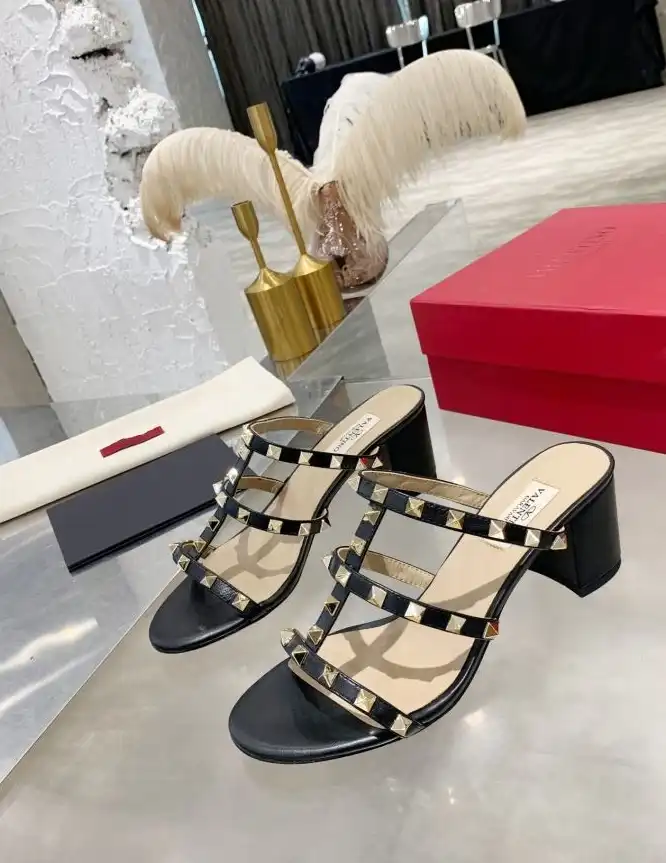 hype Valentino High Heels