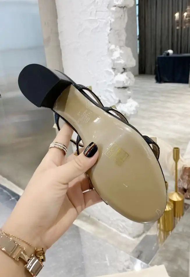 hype Valentino High Heels