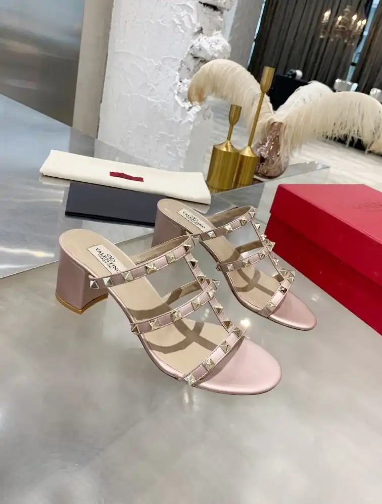 hype Valentino High Heels