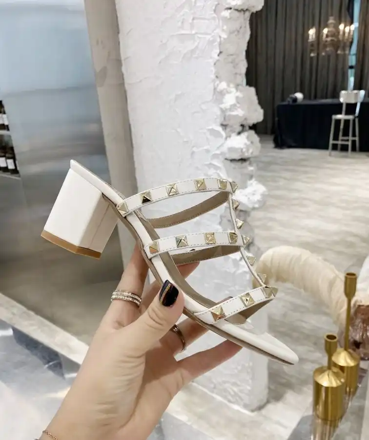 hype Valentino High Heels