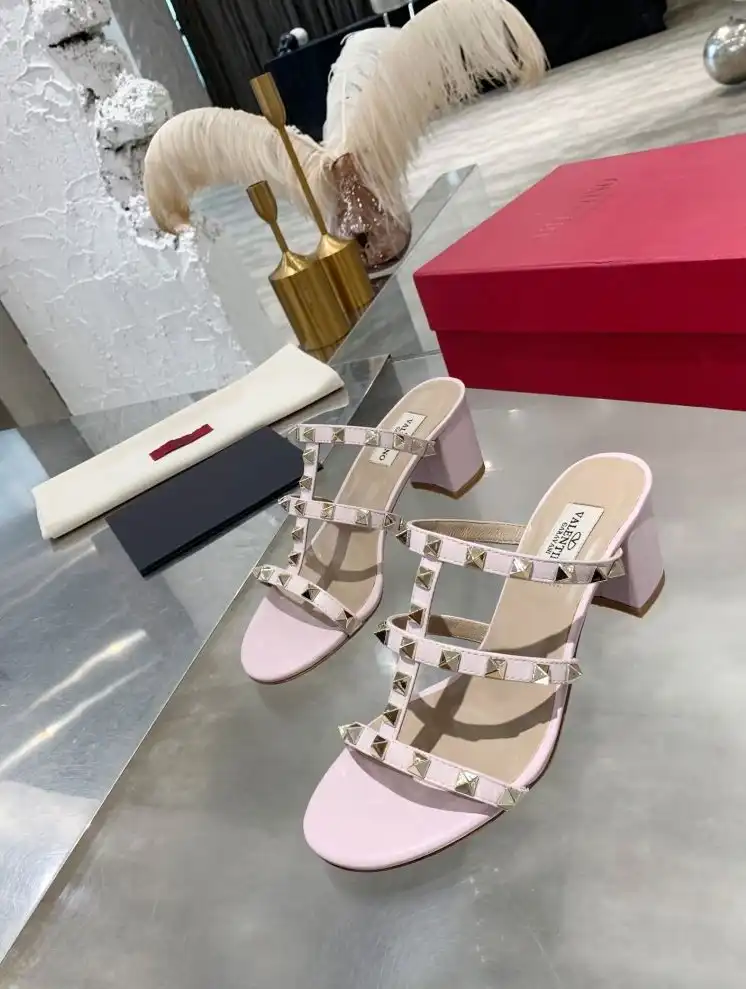 hype Valentino High Heels