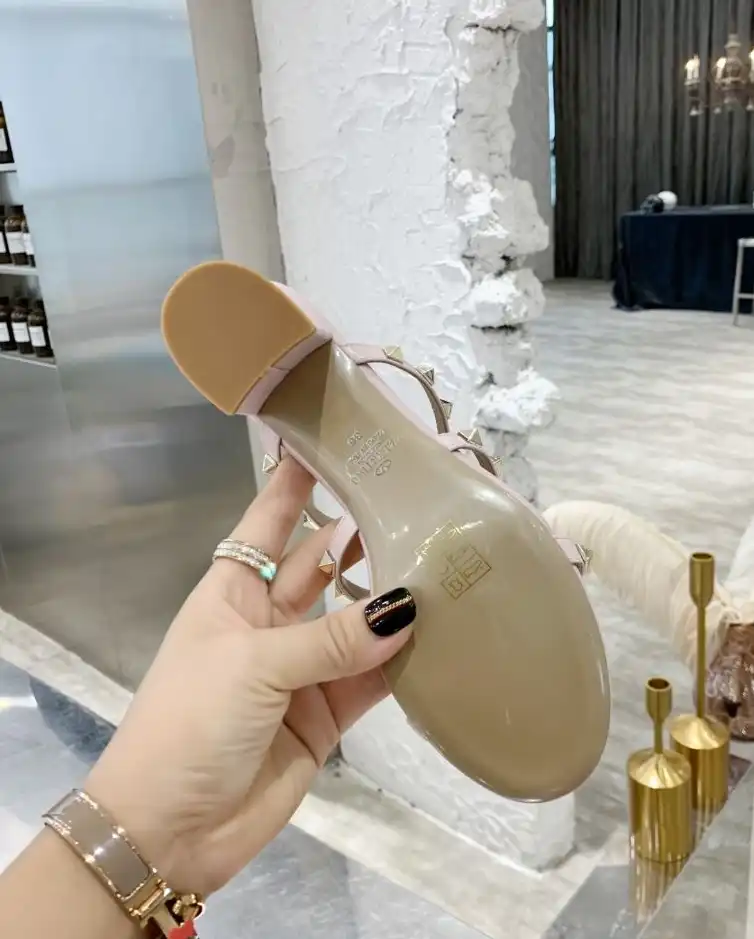 hype Valentino High Heels