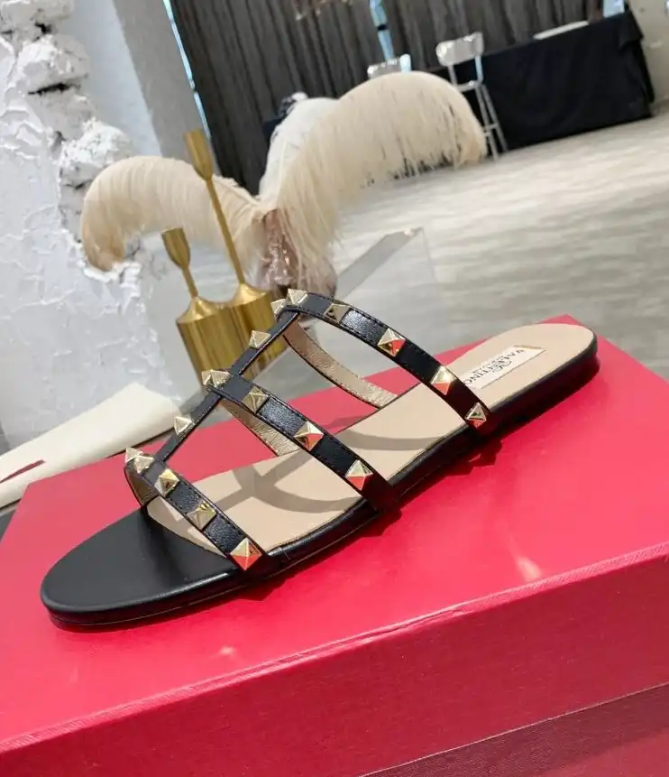 hype Valentino High Heels