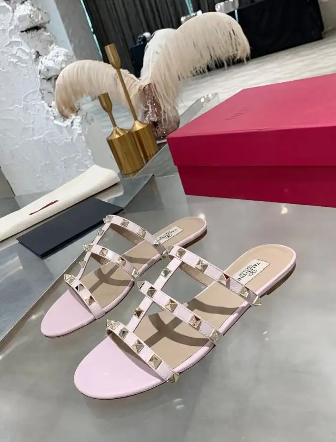 hype Valentino High Heels