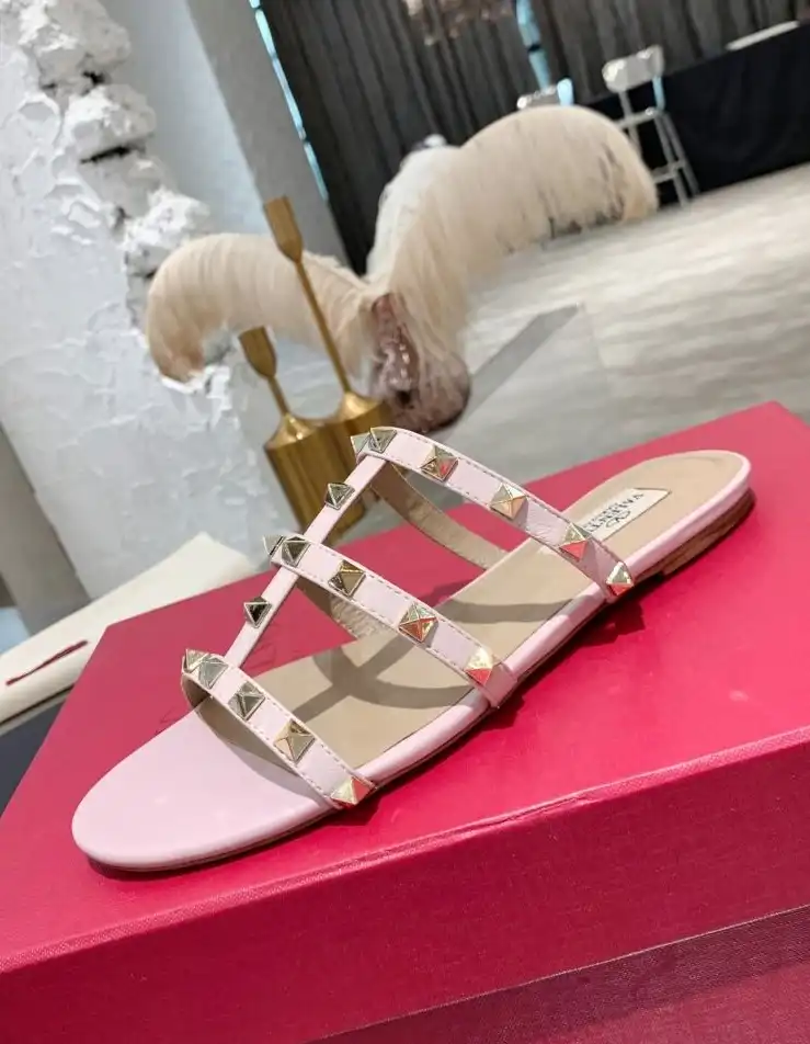 hype Valentino High Heels