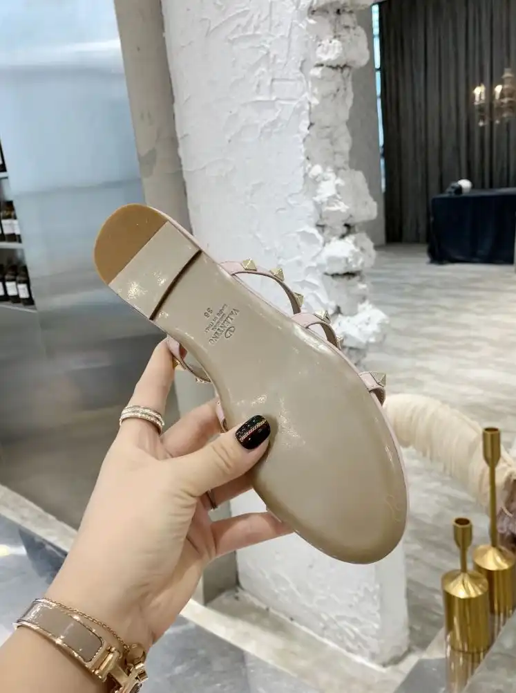 hype Valentino High Heels