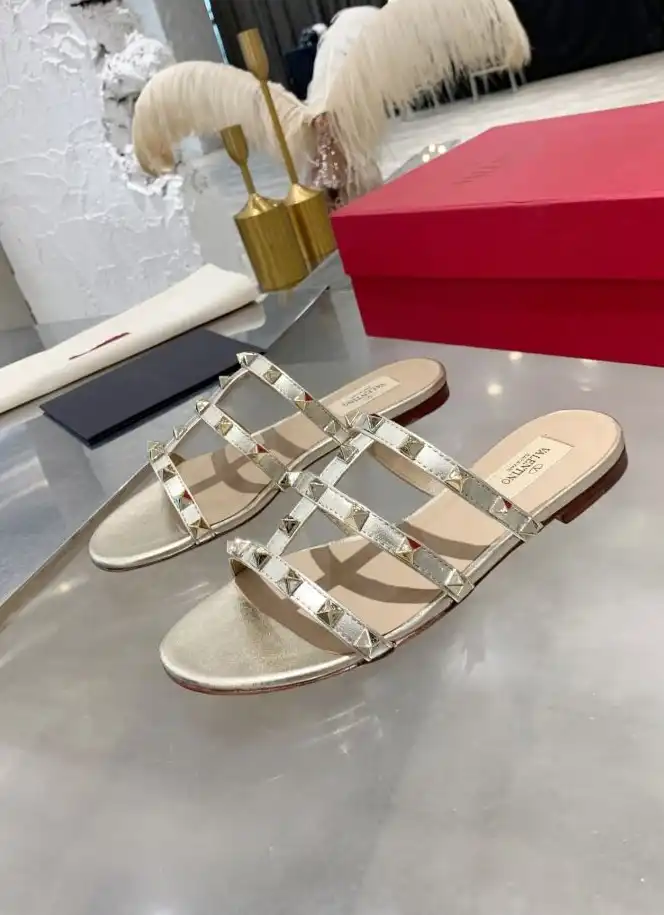 hype Valentino High Heels