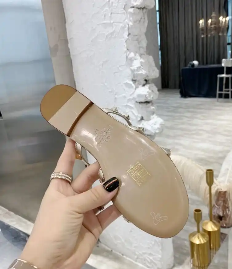 hype Valentino High Heels