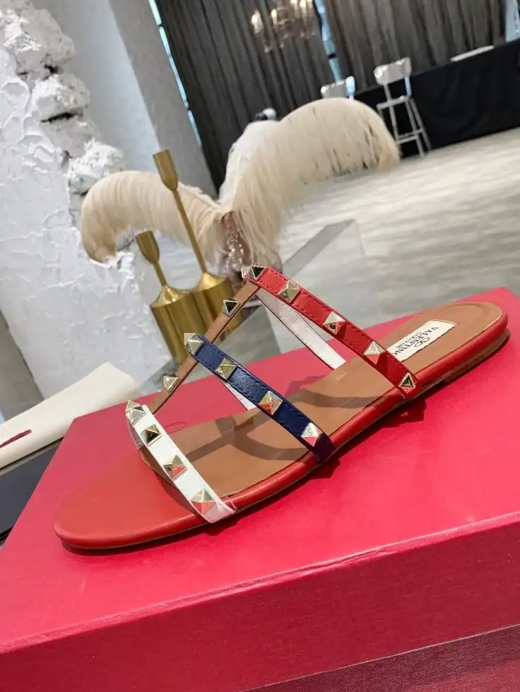 hype Valentino High Heels