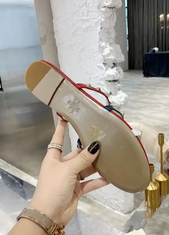 hype Valentino High Heels