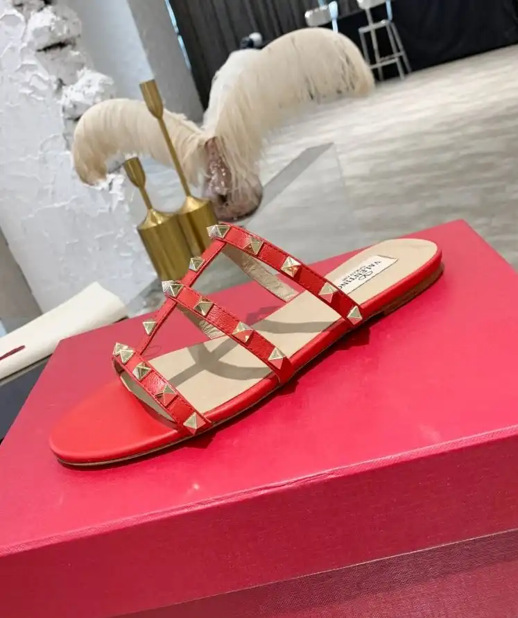 hype Valentino High Heels