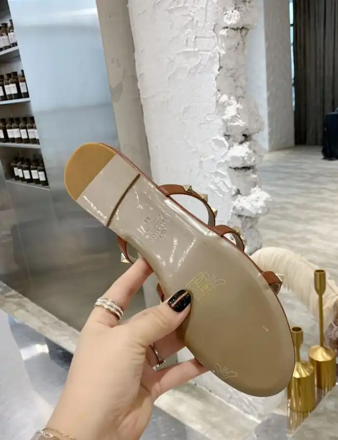 hype Valentino High Heels