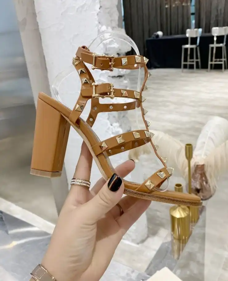 hype Valentino High Heels