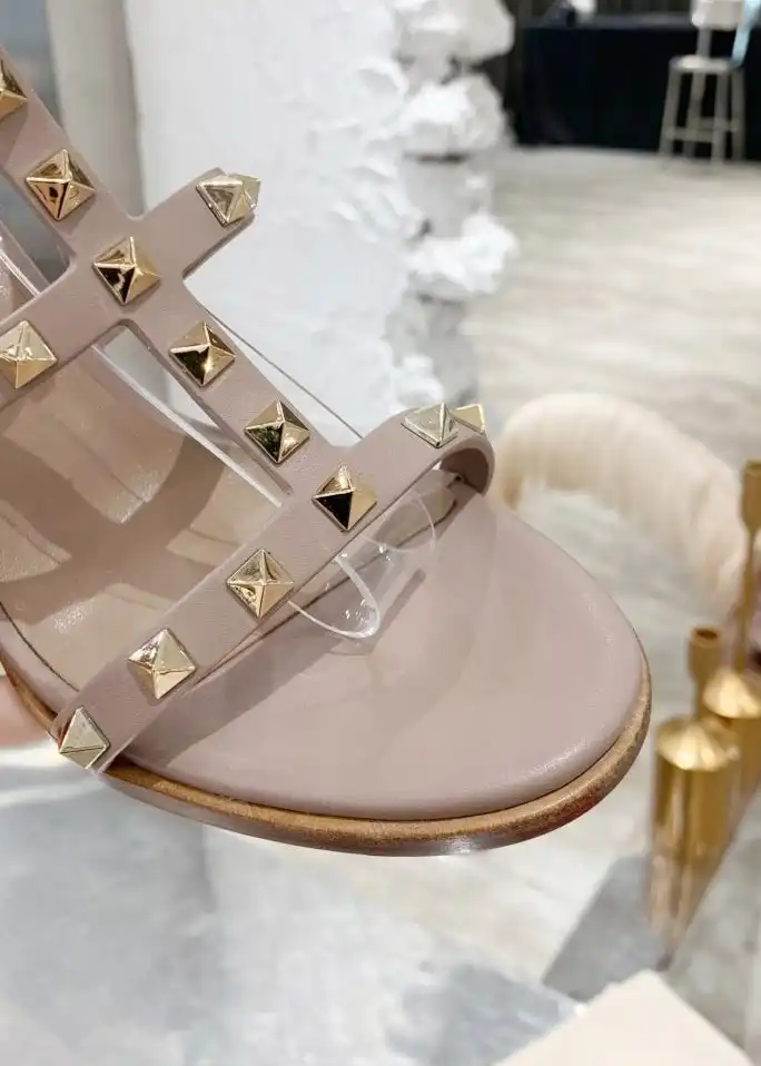 hype Valentino High Heels