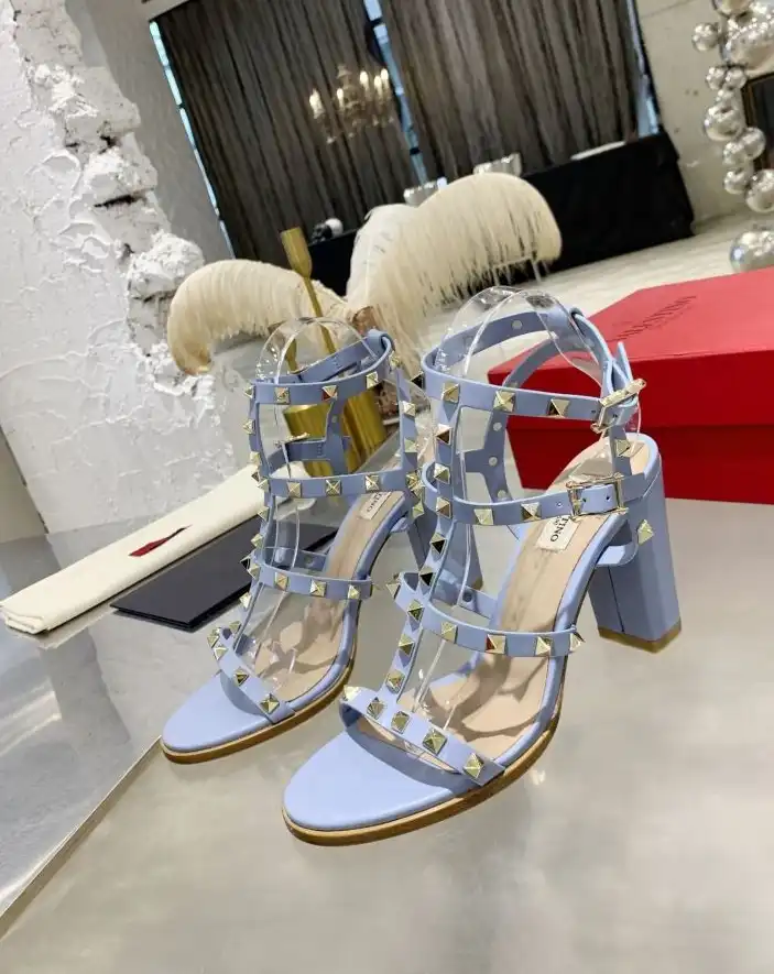 hype Valentino High Heels