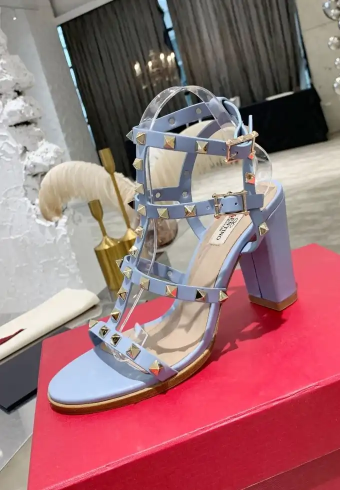 hype Valentino High Heels