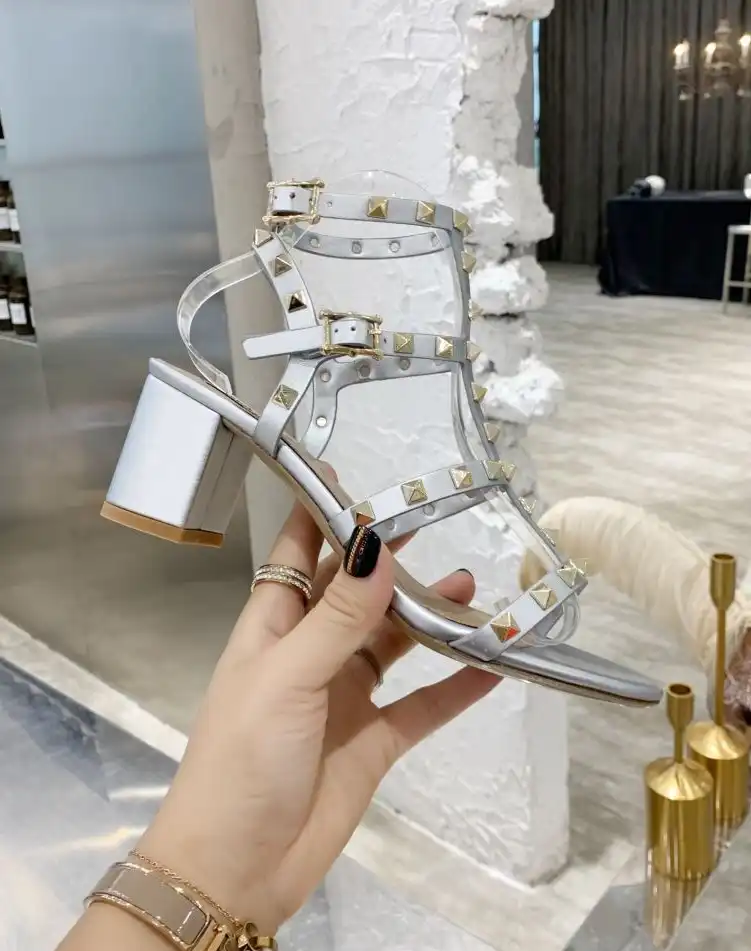 hype Valentino High Heels